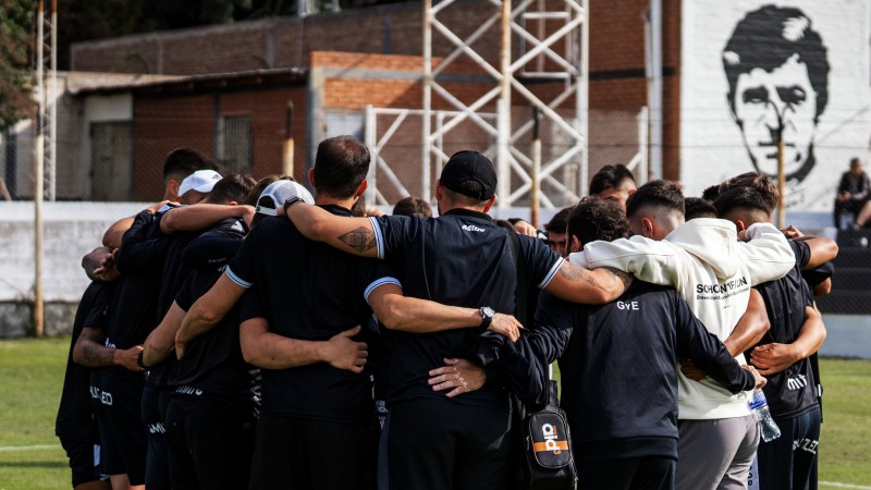 Gimnasia y Esgrima se prepara para tres compromisos en fila